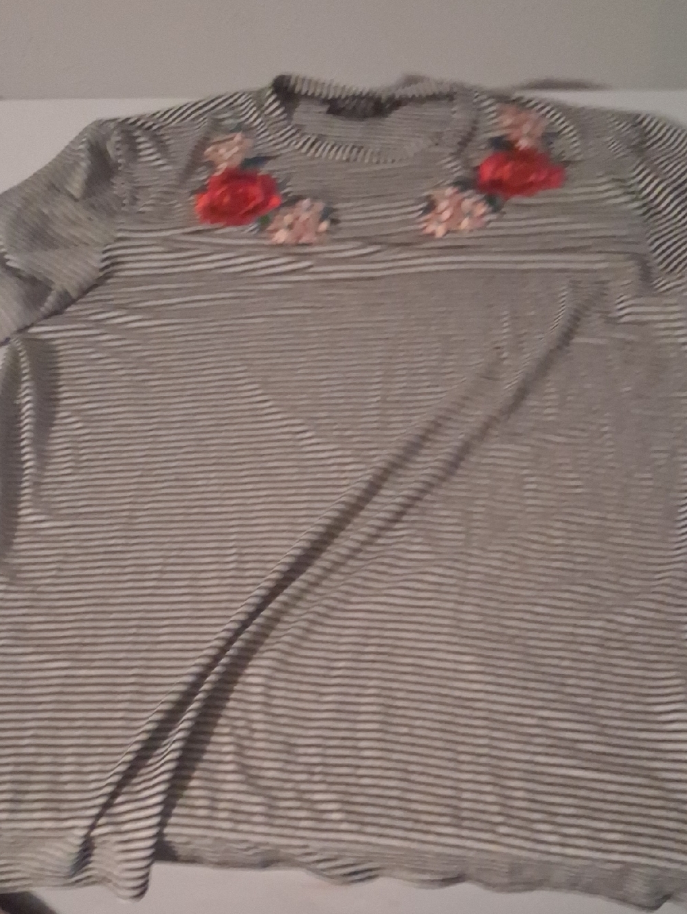 Bahooman Striped Floral Embroidered Soft Knit Top M - Picture 2 of 7